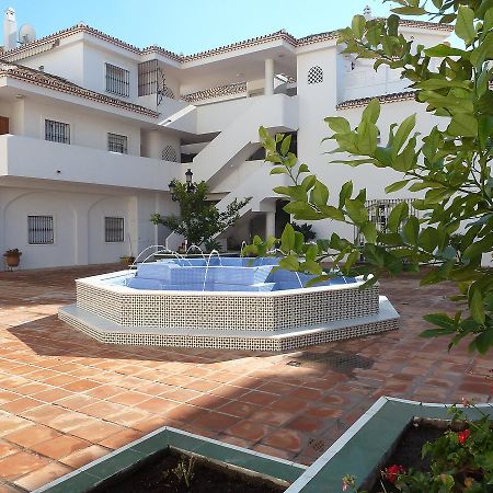 Apartamentos Pueblo Quinta Benalmádena Exteriör bild